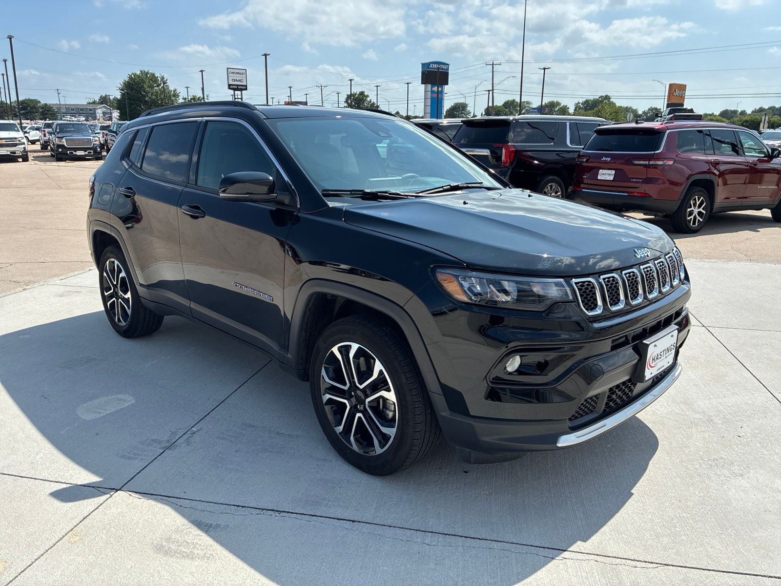 Used 2023 Jeep Compass Limited AWD/4WD image 8