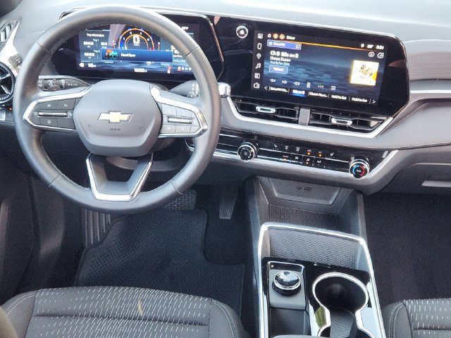 Used 2026 Chevrolet Equinox LT FWD image 27