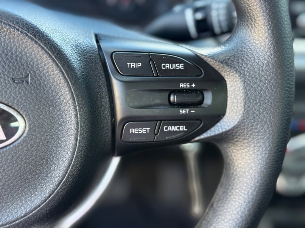 Used 2023 Kia Rio S image 11