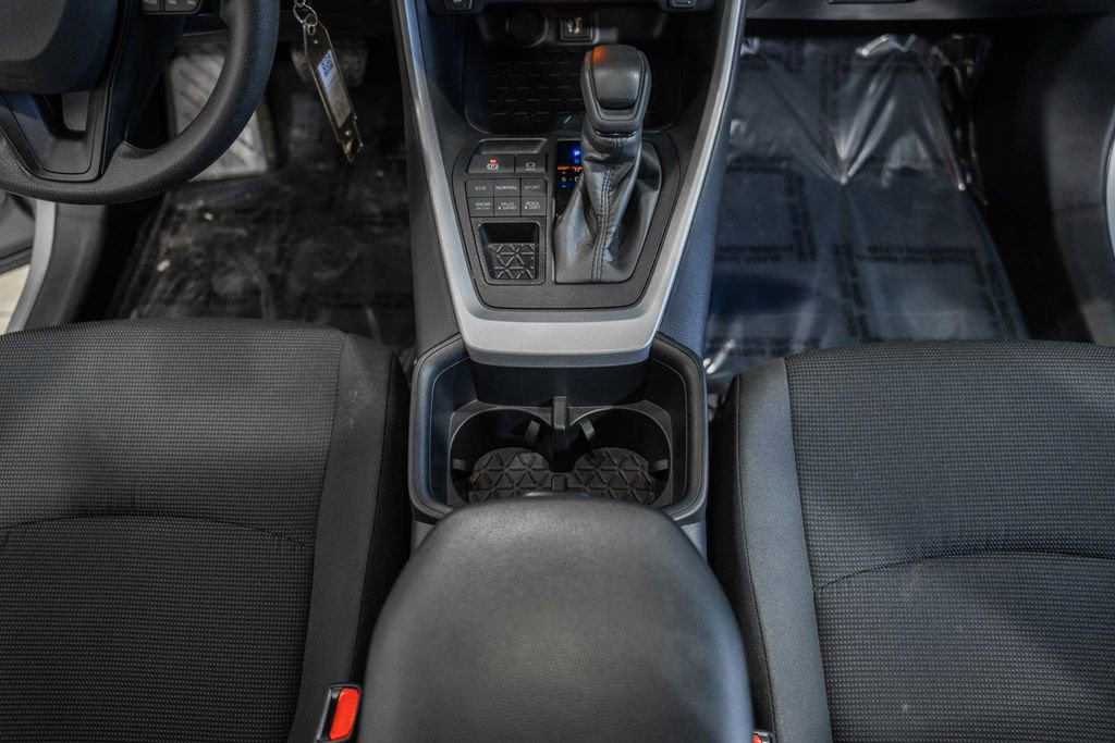Used 2025 Toyota RAV4 LE image 24