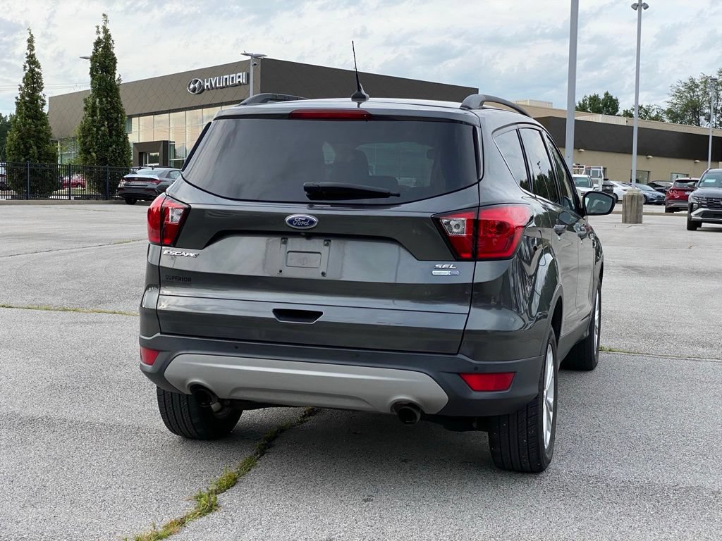 Used 2019 Ford Escape SEL AWD/4WD image 7