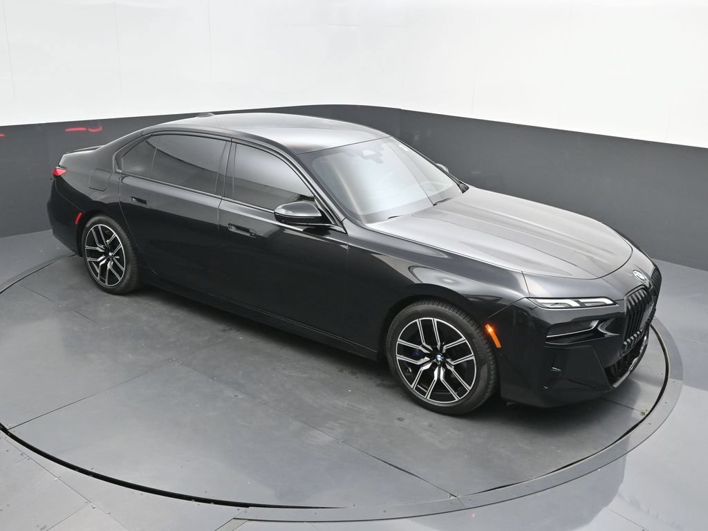 Certified 2023 BMW 740i w/ Parking Assistance Package RWD image 40