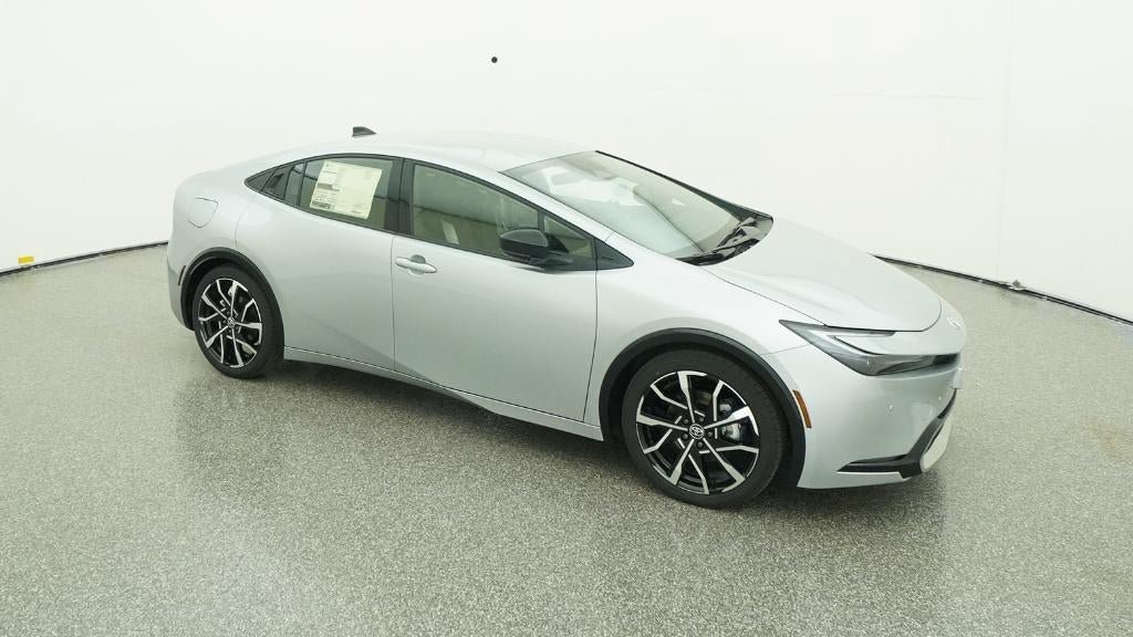 New 2026 Toyota Prius Plug-In Hybrid FWD image 12