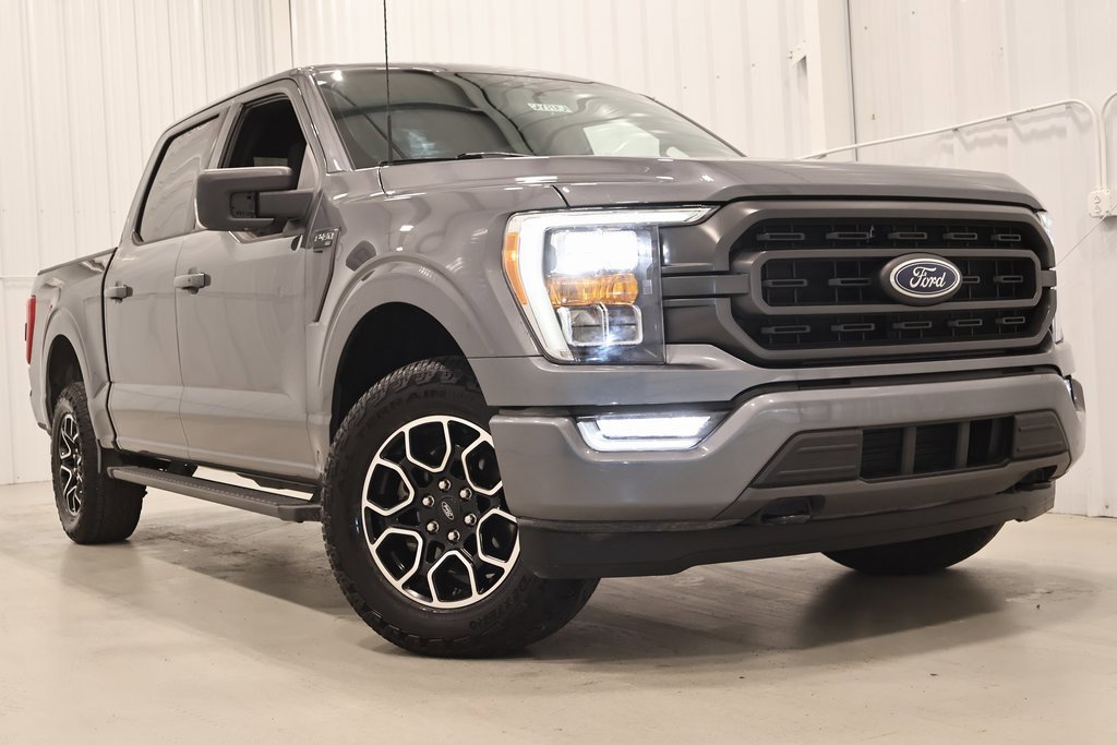 Certified 2021 Ford F150 XLT w/ Equipment Group 302A High image 36