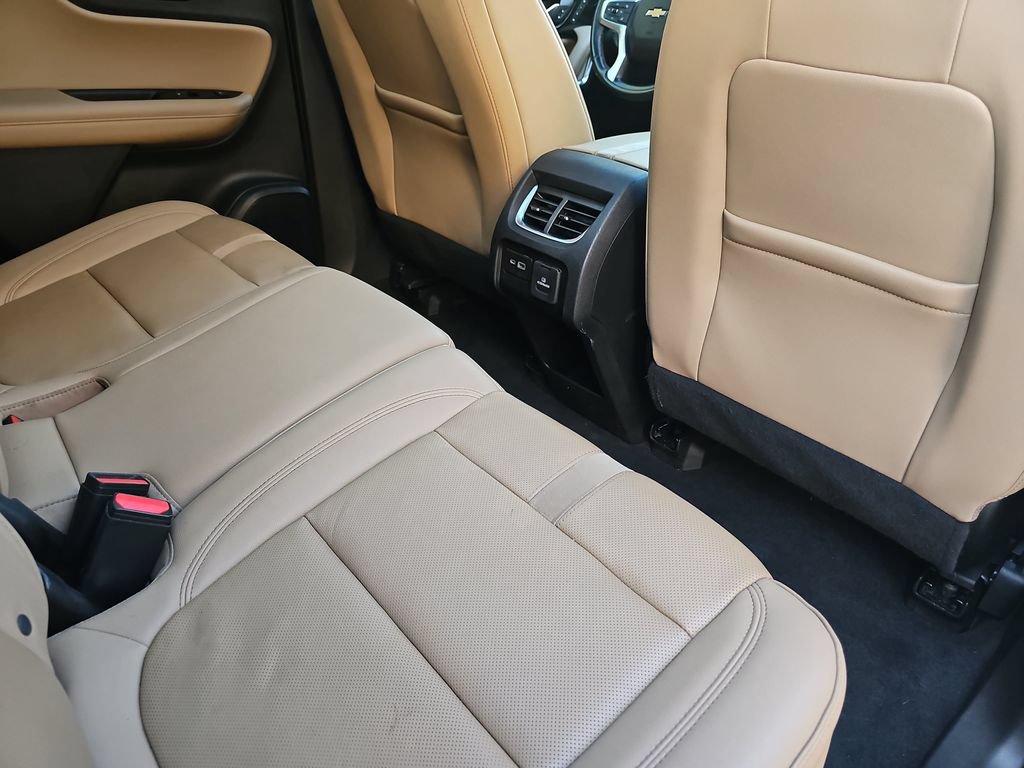 Used 2021 Chevrolet Blazer Premier w/ Driver Confidence II Package FWD image 8