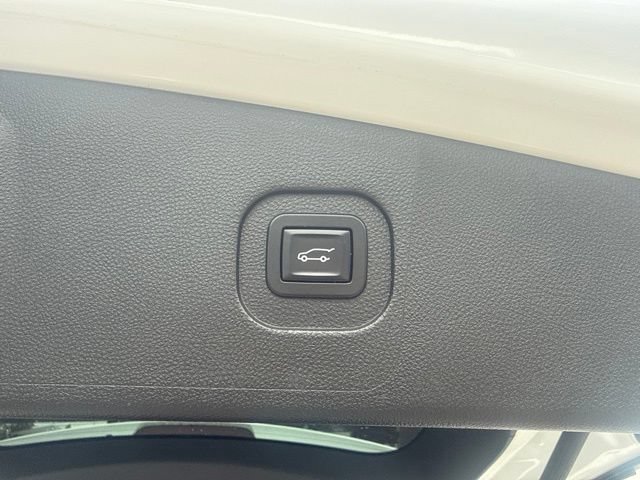 Used 2016 GMC Terrain SLT w/ Open Road Package AWD/4WD image 24