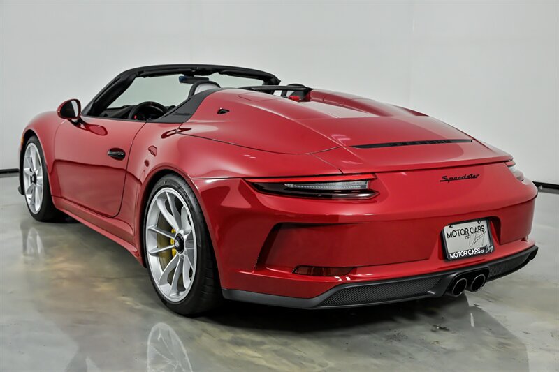 Used 2019 Porsche 911 Speedster RWD image 7