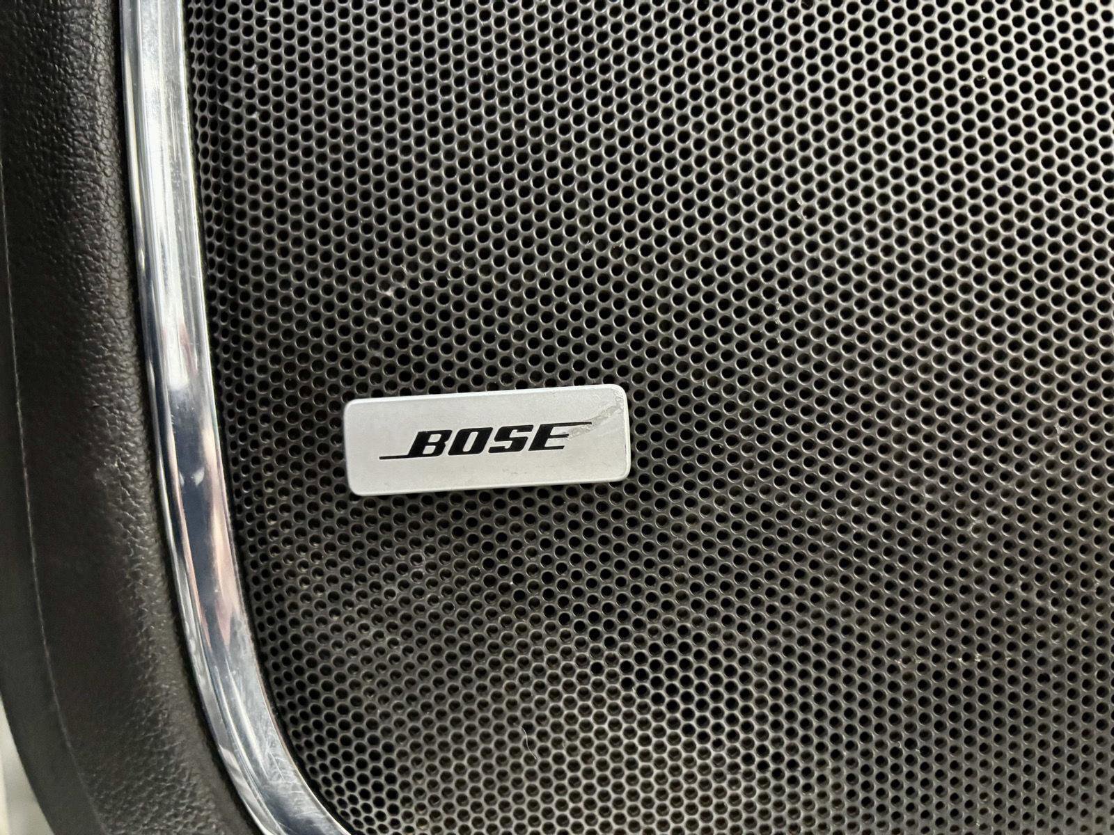 Used 2019 GMC Yukon XL SLT image 17