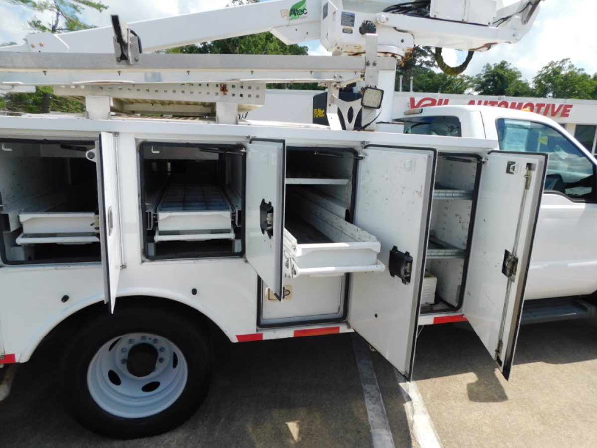 Used 2011 Ford F550 Luxury w/ PWR Equipment Group RWD image 28