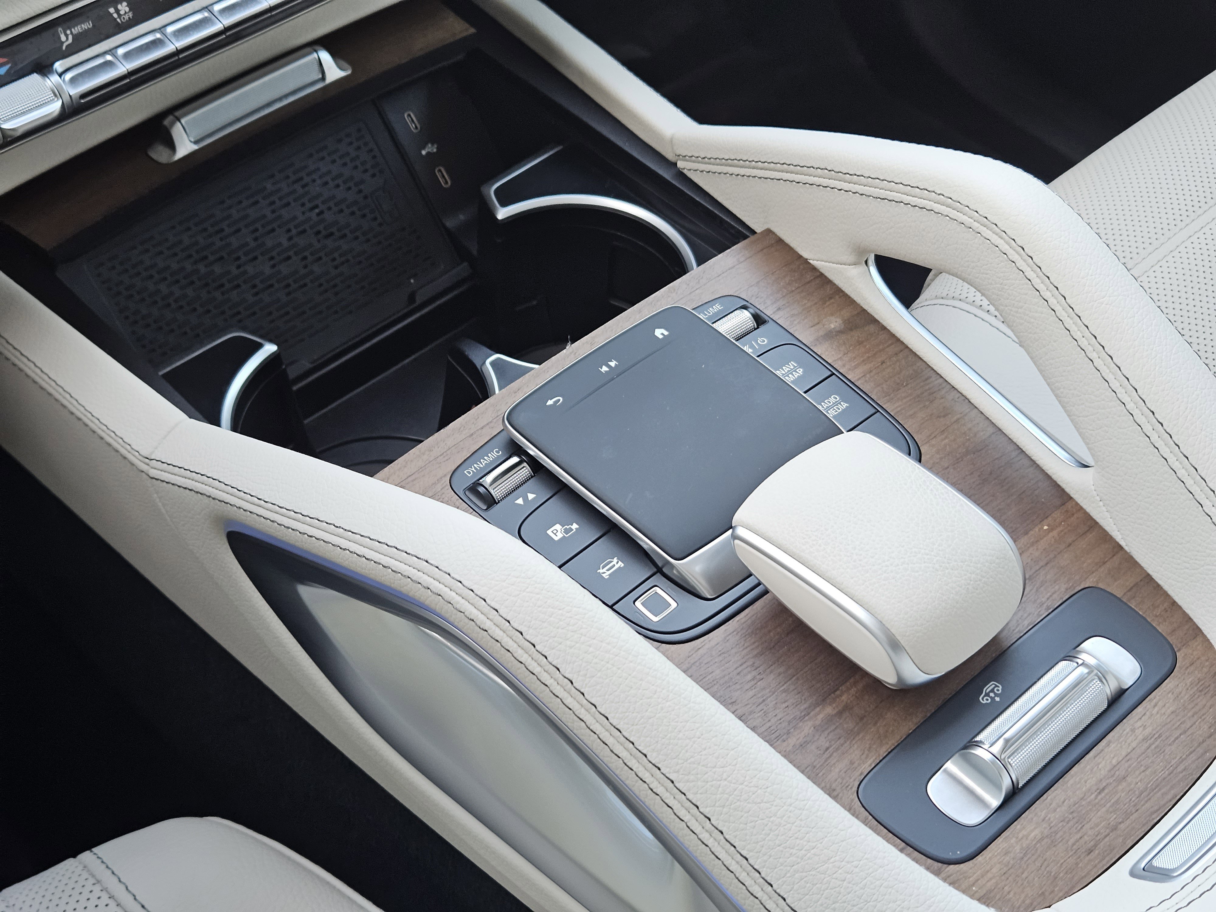 Certified 2025 Mercedes-Benz GLS 450 4MATIC image 20