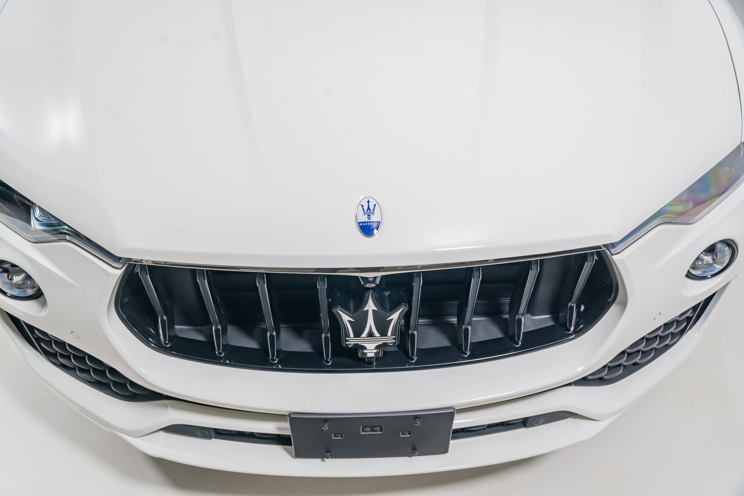 Used 2024 Maserati Levante GT Ultima AWD/4WD image 36
