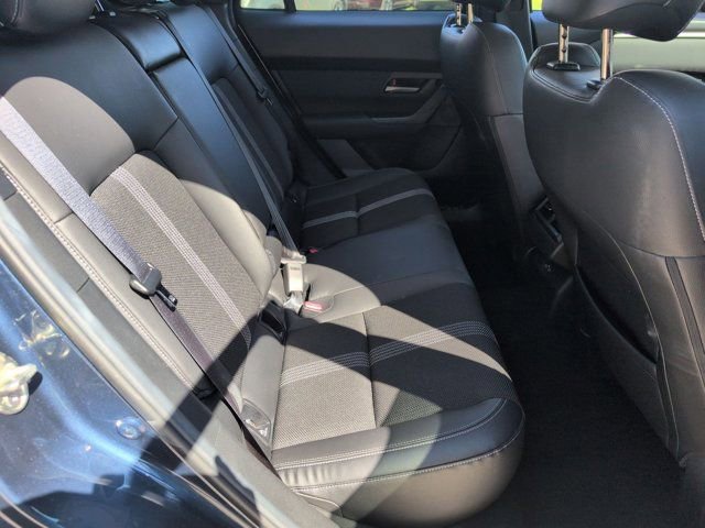 Used 2025 MAZDA CX-50 AWD 2.5 S w/ Premium Package image 29