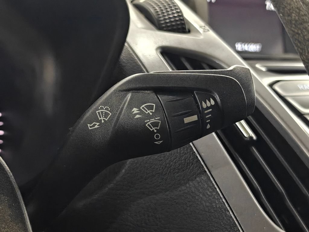 Used 2016 Ford Transit Connect XLT FWD image 12