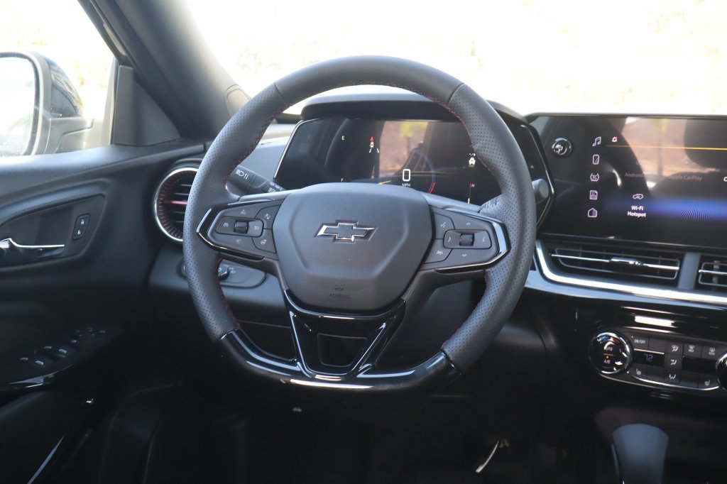 New 2026 Chevrolet Trax RS w/ Driver Confidence Package FWD image 26