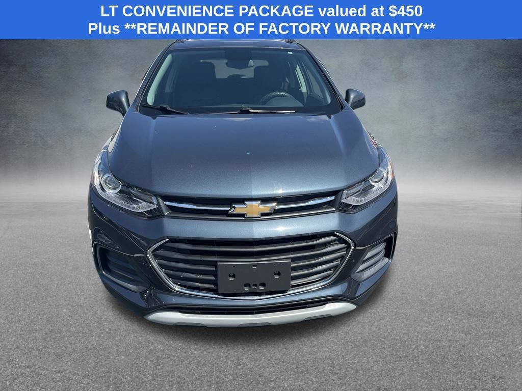 Used 2022 Chevrolet Trax LT w/ LT Convenience Package AWD/4WD image 2