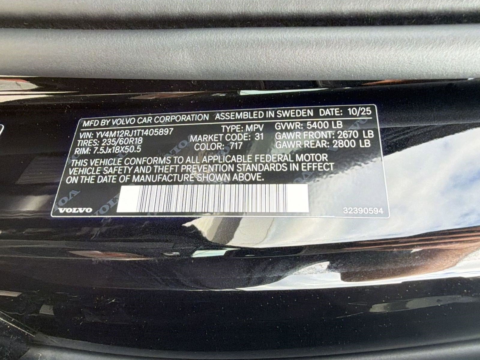 New 2026 Volvo XC60 B5 Core w/ Protection Package Premier AWD/4WD image 19