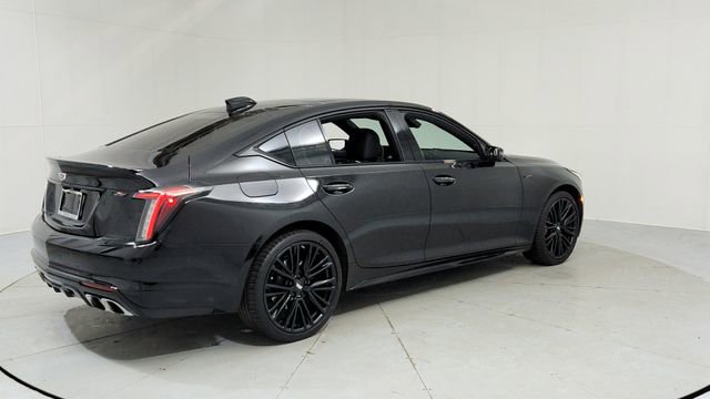 Certified 2025 Cadillac CT5 V w/ LPO, ONYX Package image 5