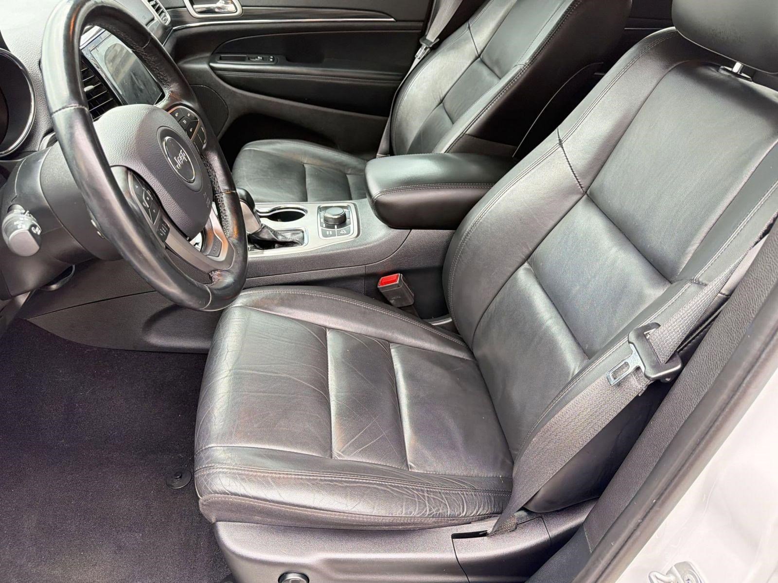 Used 2020 Jeep Grand Cherokee Limited AWD/4WD image 5