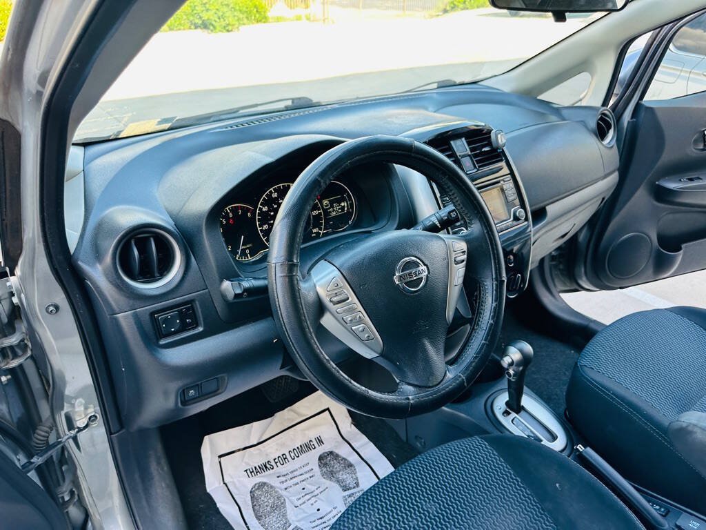 Used 2015 Nissan Versa Note FWD image 12