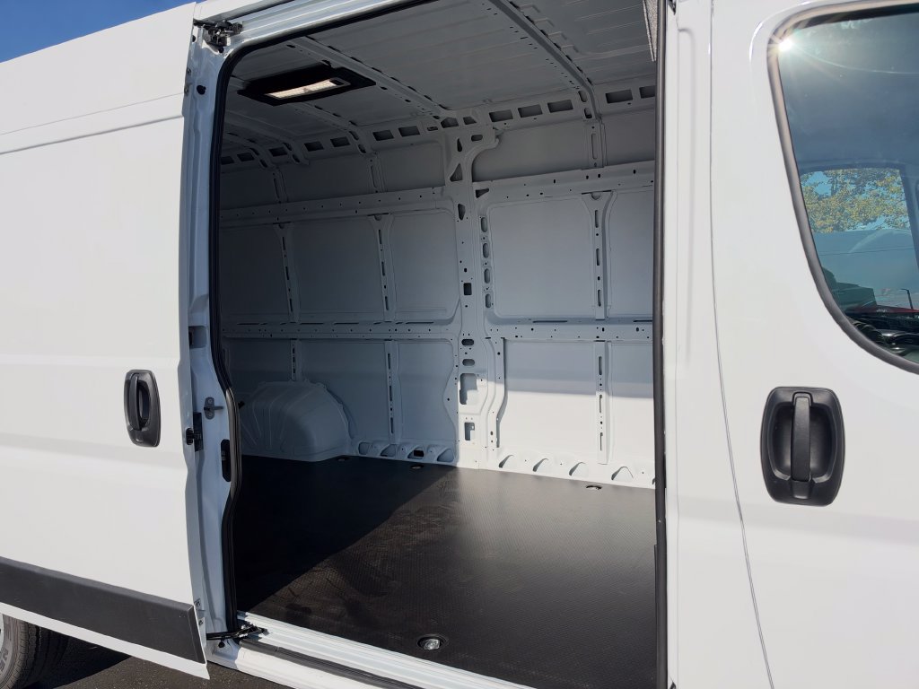 New 2027 RAM ProMaster 2500 FWD image 12
