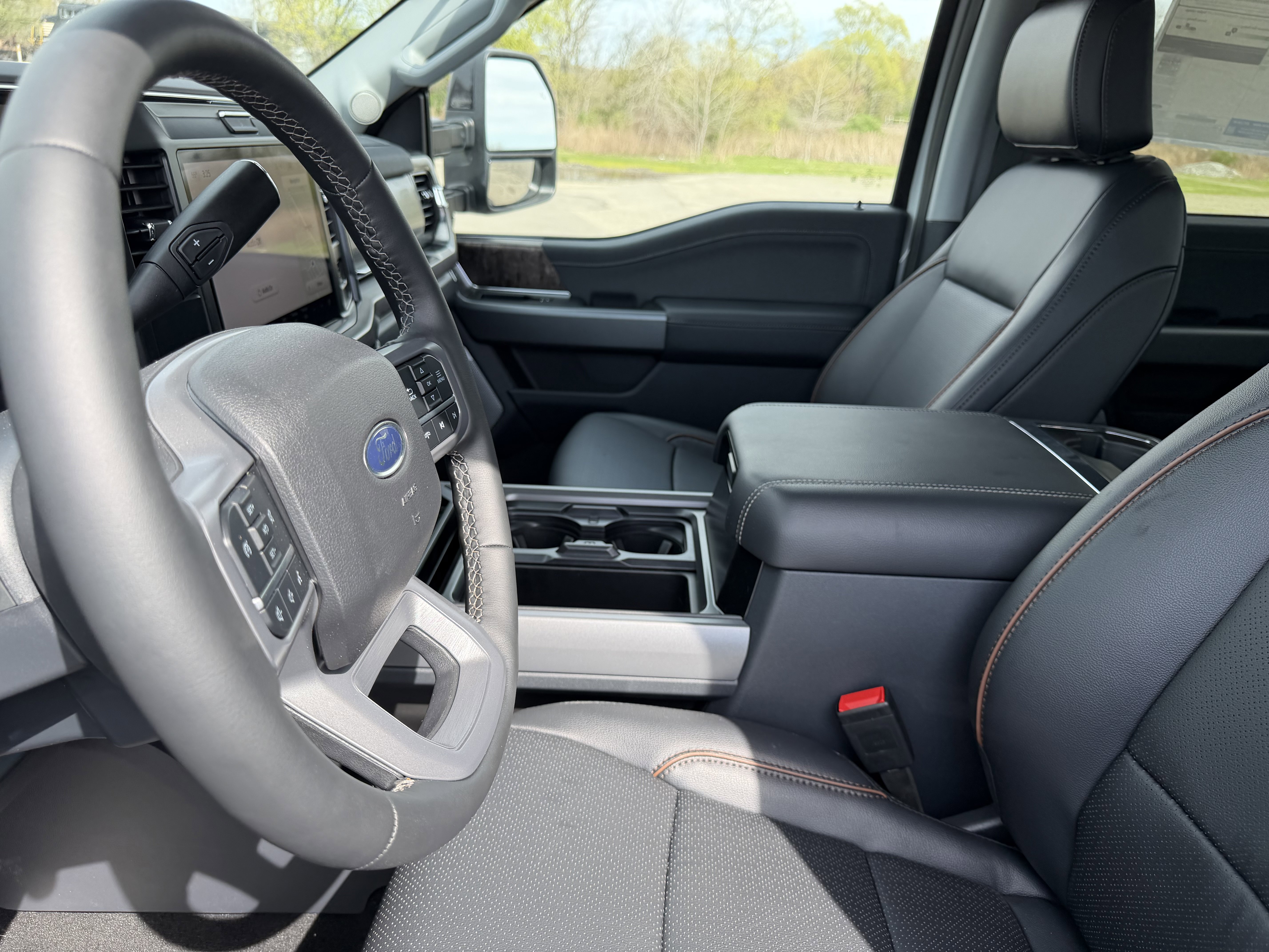 New 2026 Ford F350 Lariat w/ Black Appearance Package AWD/4WD image 10