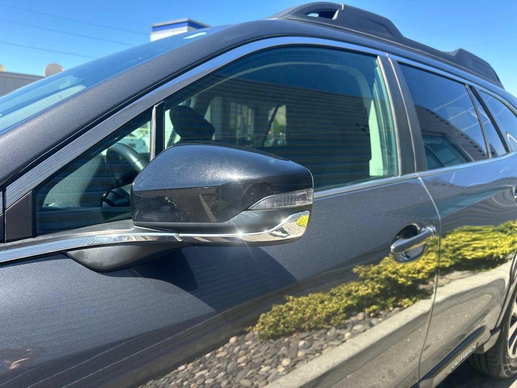 Used 2024 Subaru Outback Premium AWD/4WD image 14