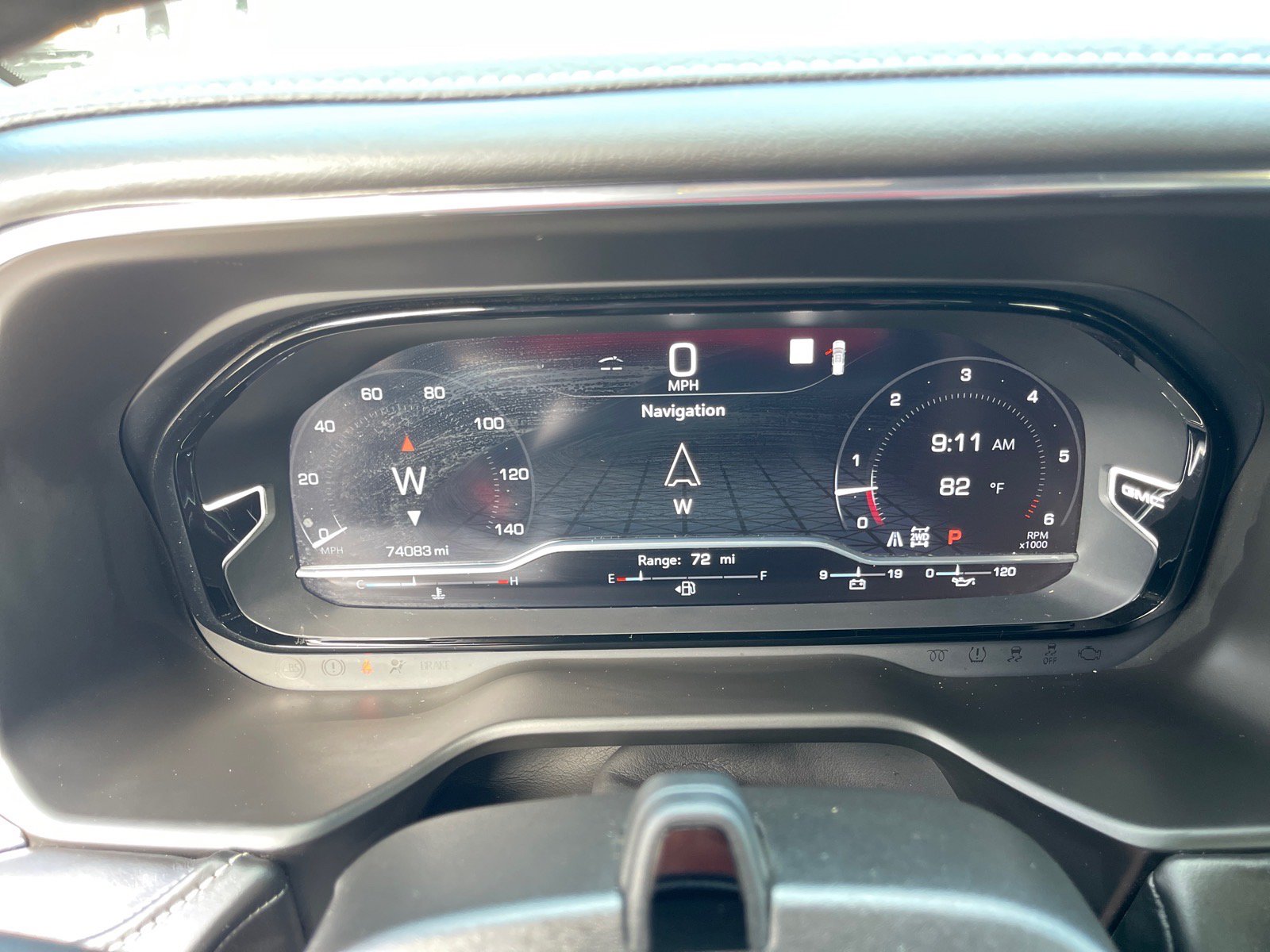 Used 2023 GMC Yukon Denali Ultimate AWD/4WD image 4