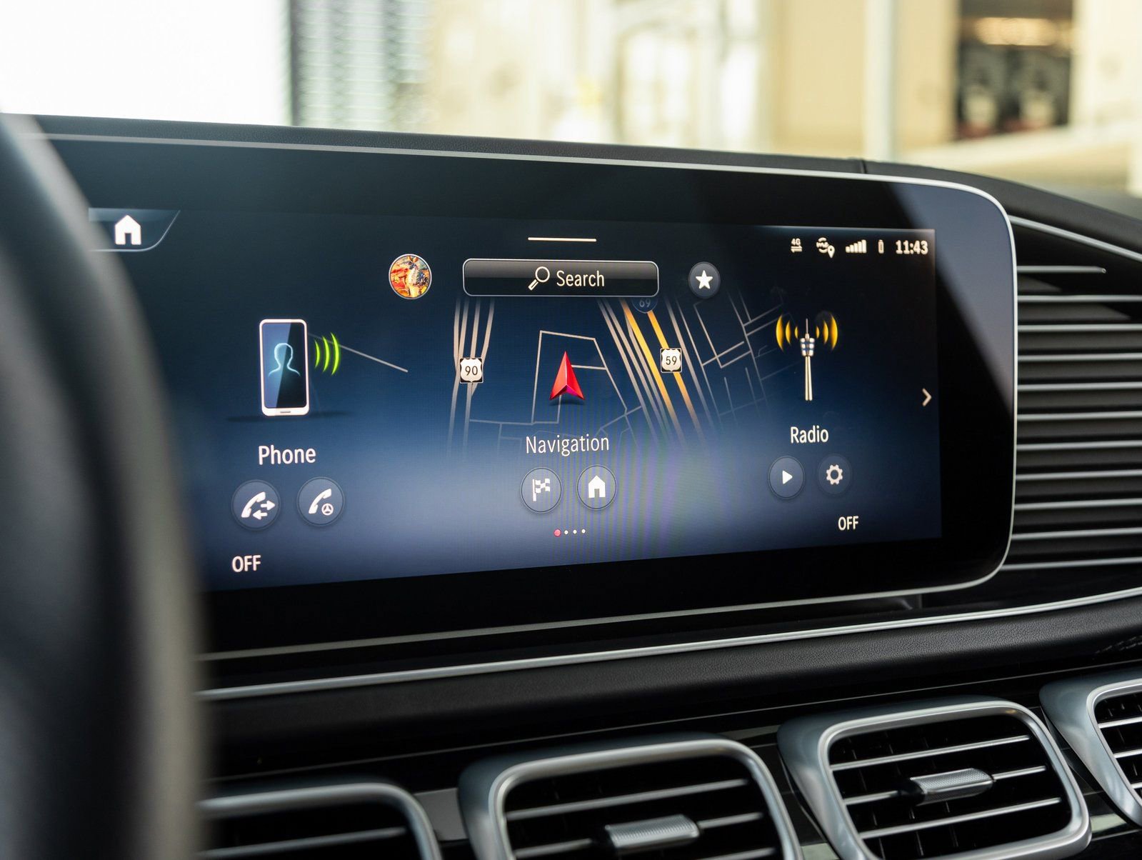 Used 2025 Mercedes-Benz GLS 63 AMG 4MATIC image 23