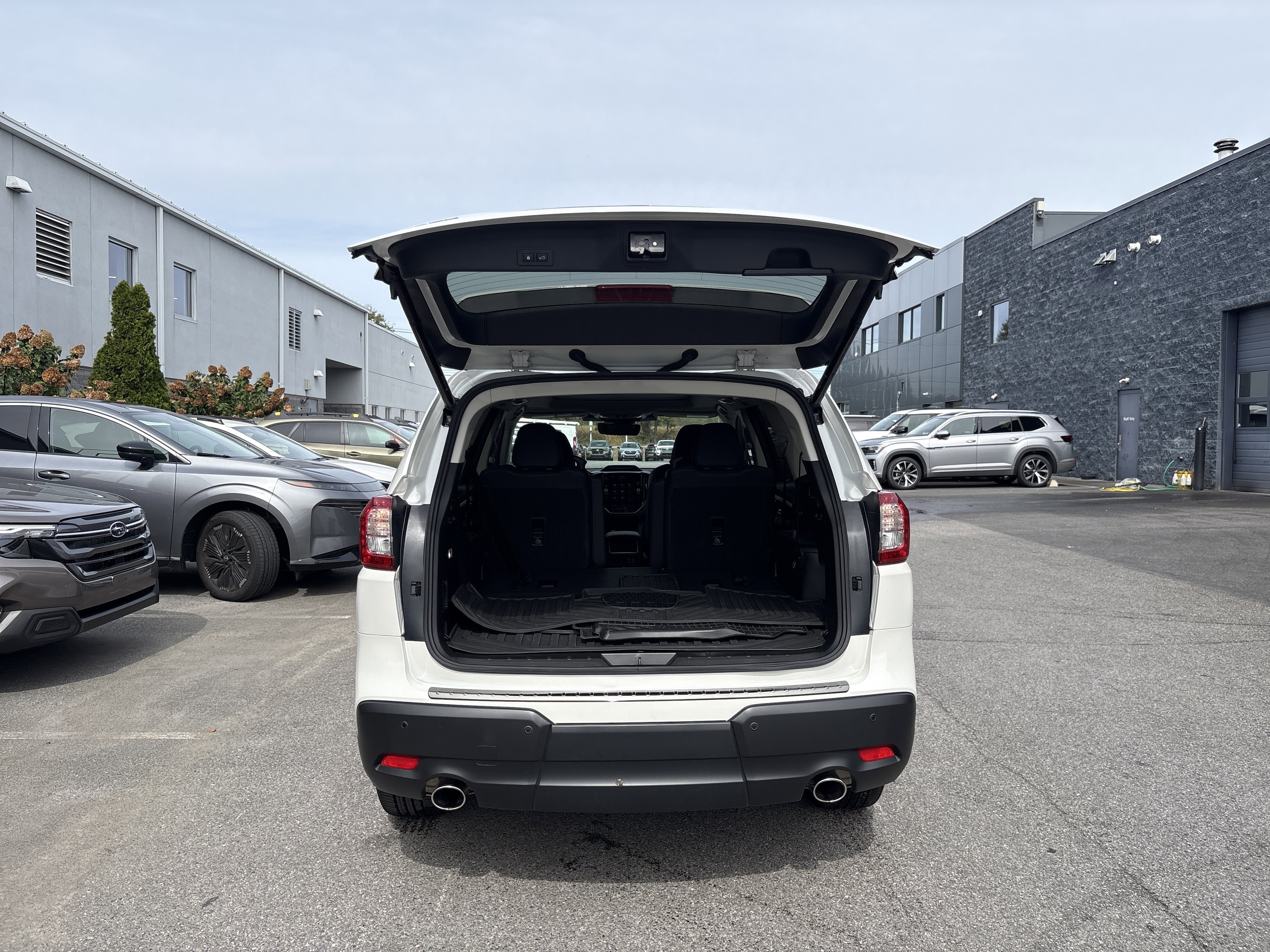 Certified 2025 Subaru Ascent Bronze Edition image 21