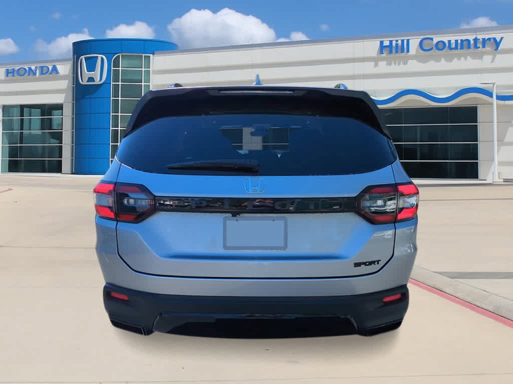 New 2026 Honda Pilot Sport image 4