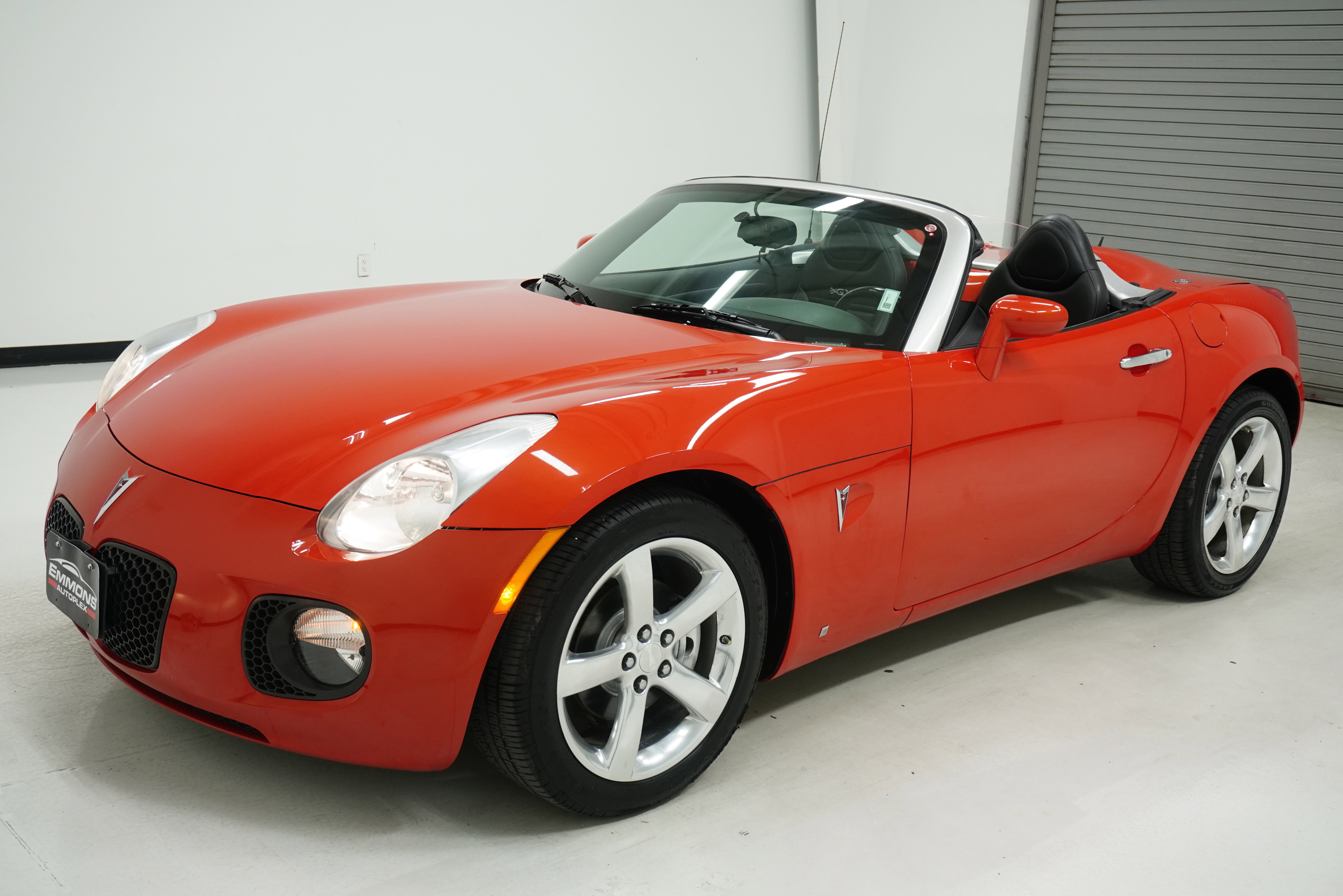 Used 2008 Pontiac Solstice GXP w/ Premium Package image 8