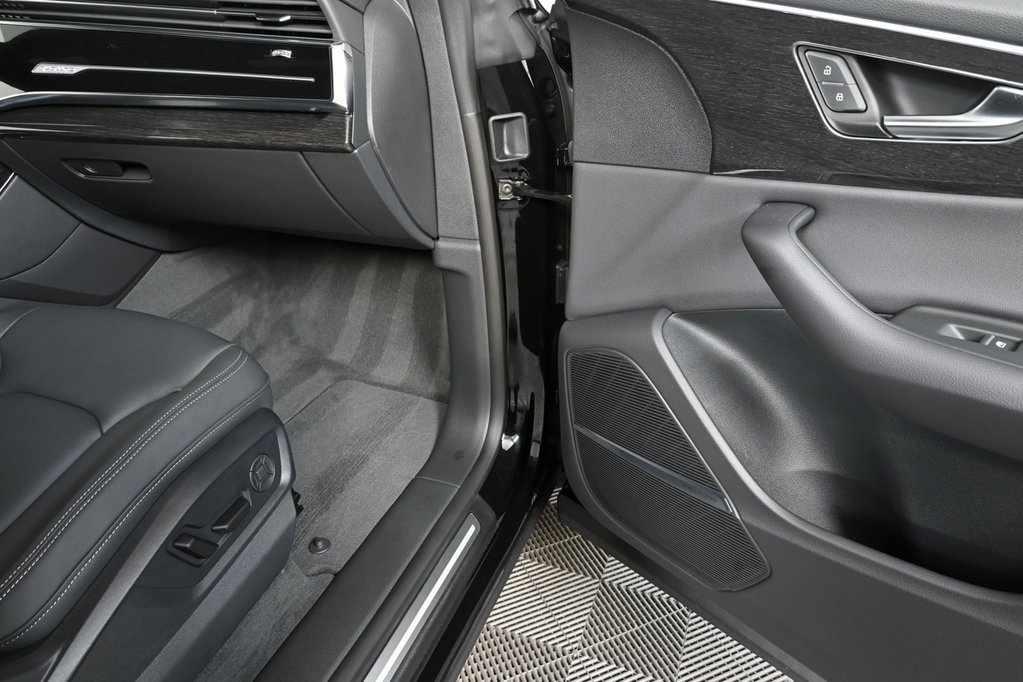 New 2026 Audi Q8 Premium image 23