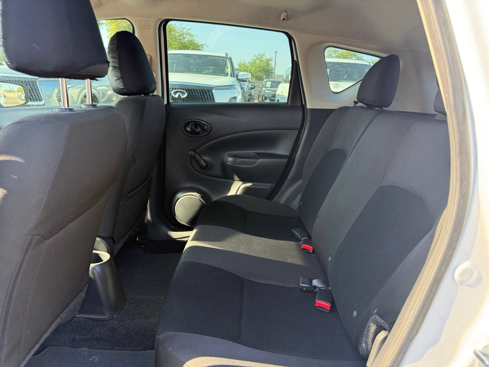 Used 2018 Nissan Versa Note S FWD image 9