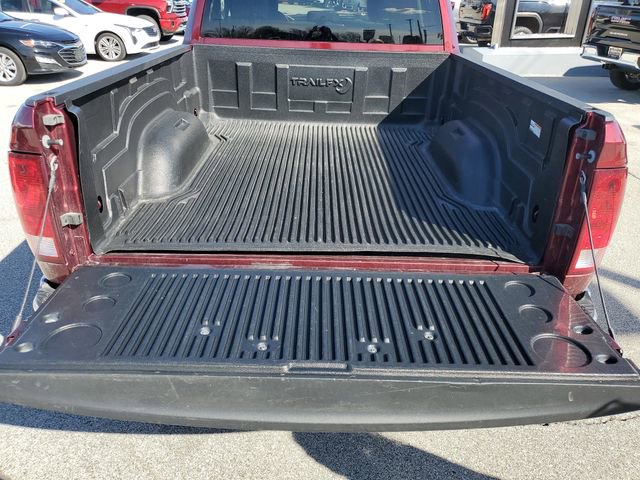 Used 2024 RAM 1500 Classic SLT AWD/4WD image 11