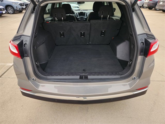 Used 2019 Chevrolet Equinox LT w/ Sun & Navigation Package image 18