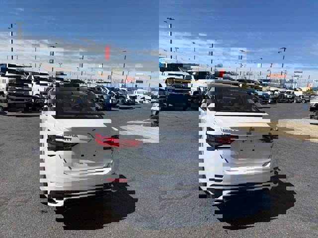 Used 2024 Nissan Sentra SR image 8