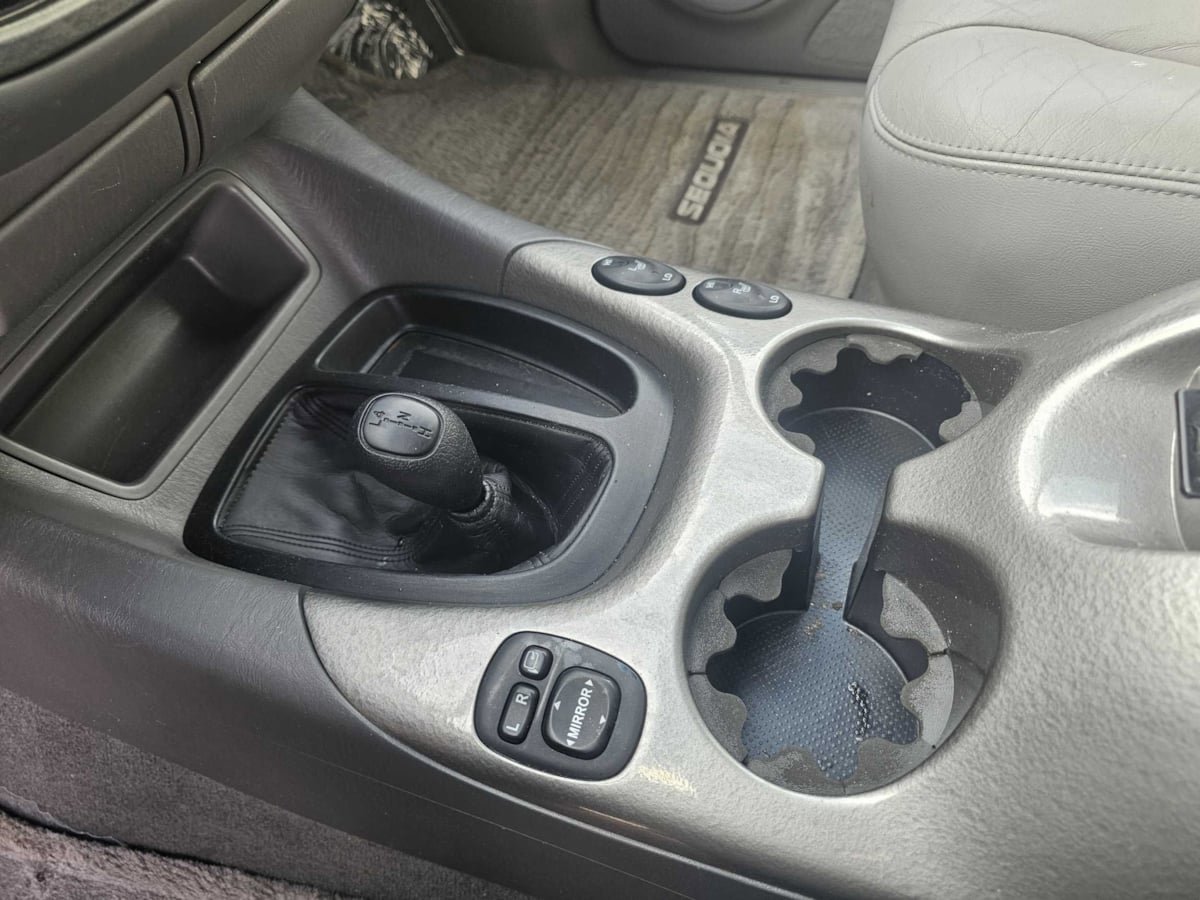 Used 2003 Toyota Sequoia Limited AWD/4WD image 19