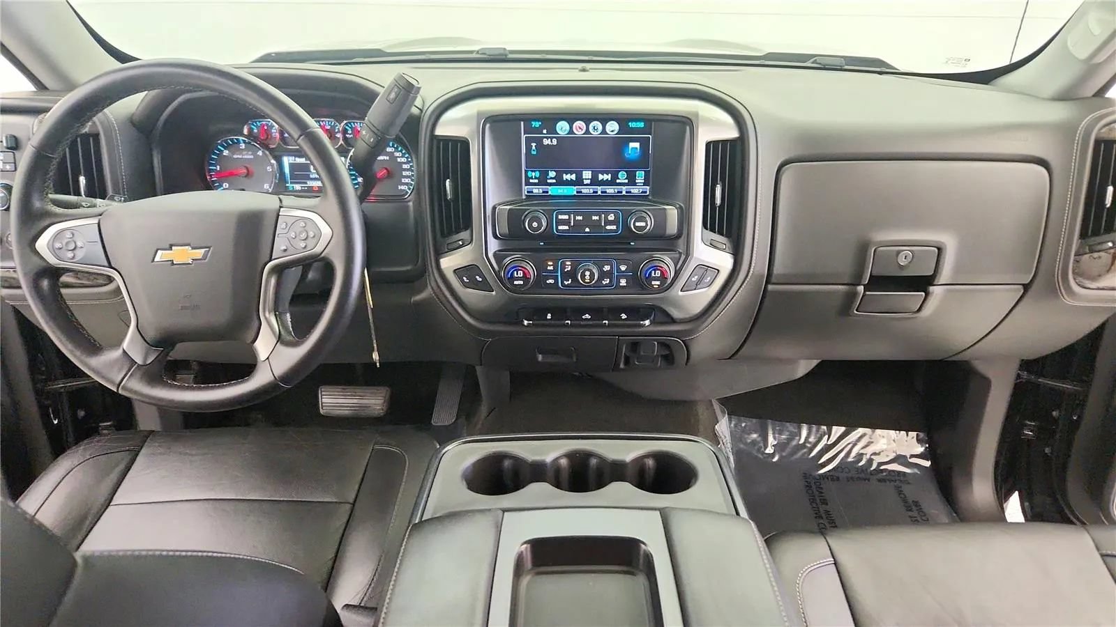 Used 2017 Chevrolet Silverado 1500 LTZ Z71 w/ Realtree Edition AWD/4WD image 34