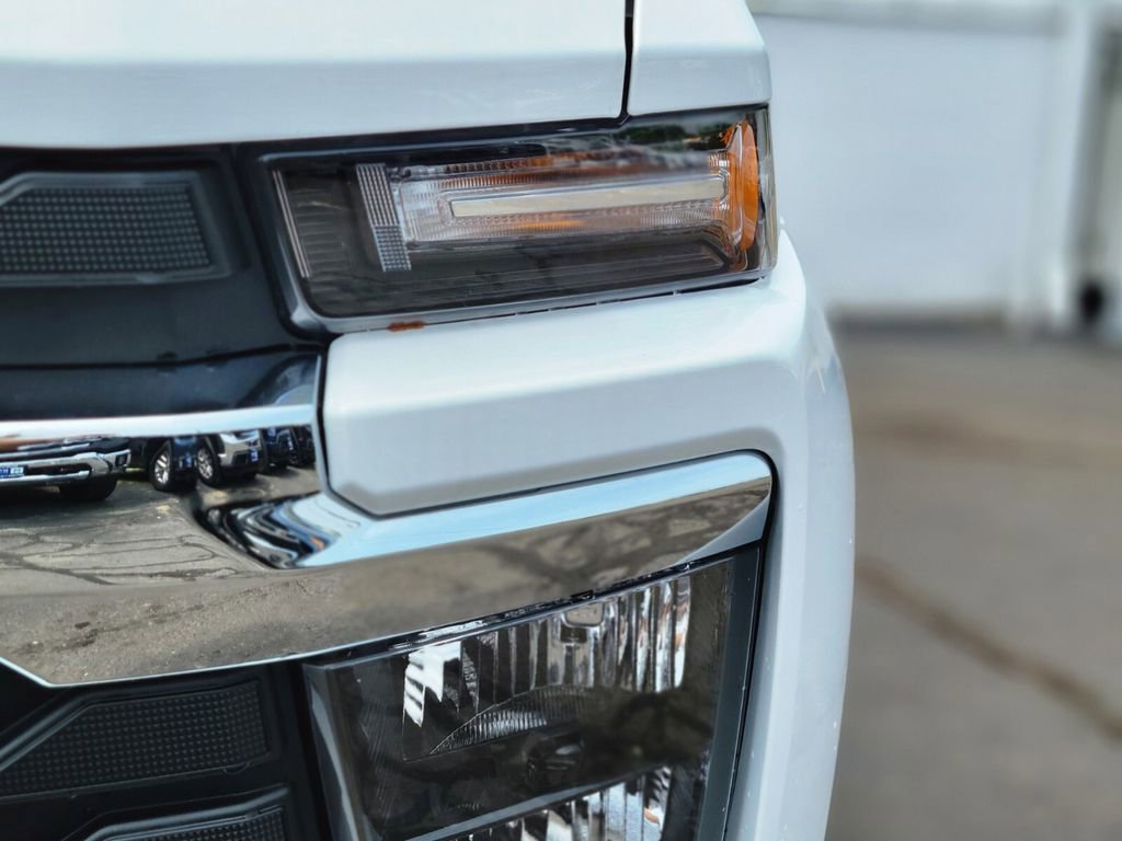 New 2025 Chevrolet Silverado 2500 LT w/ Safety Package image 9
