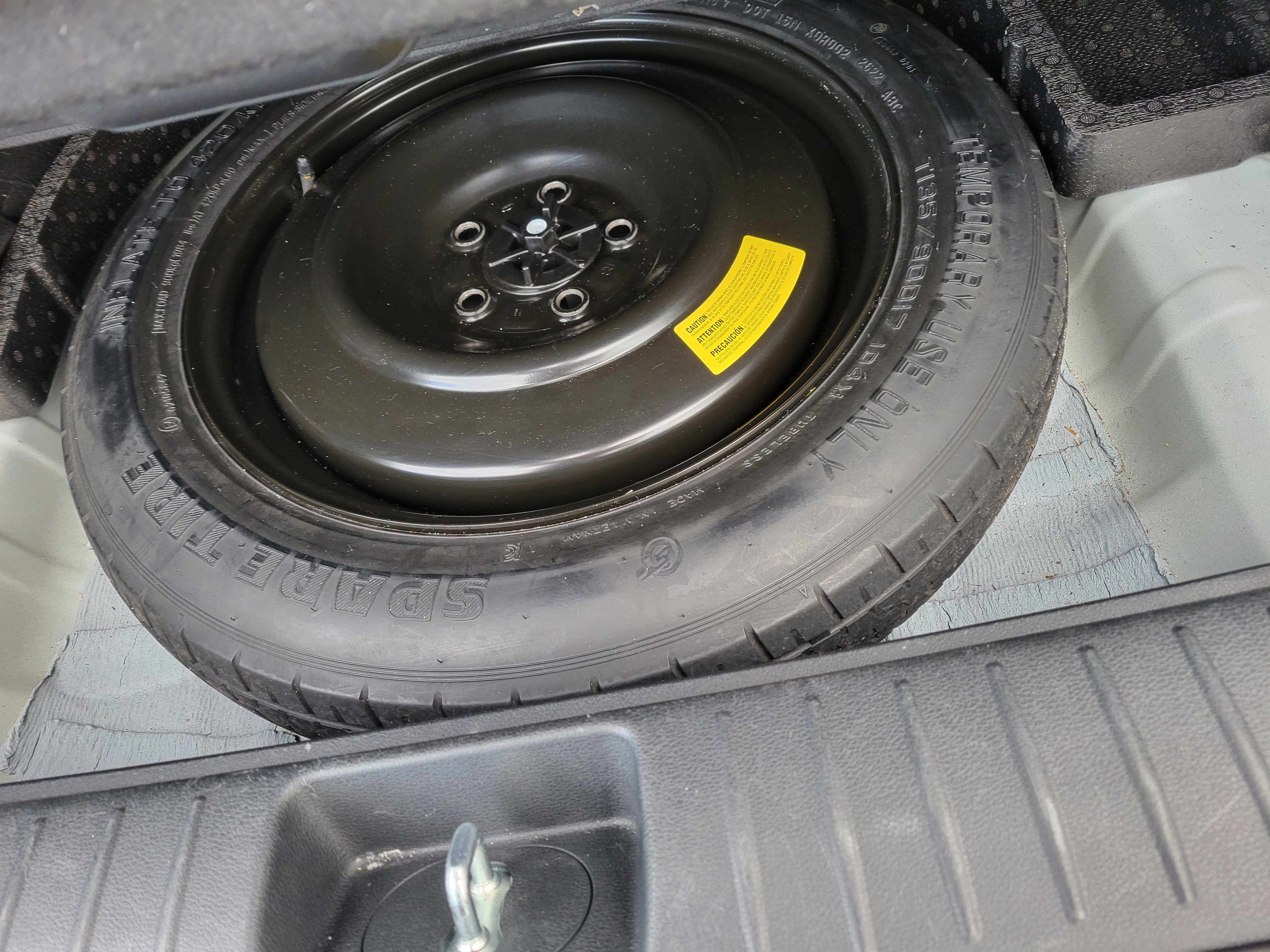 Used 2023 Kia Sportage EX image 37