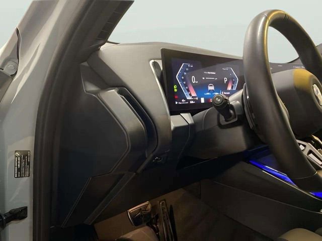 Used 2025 BMW X3 xDrive30i AWD/4WD image 18