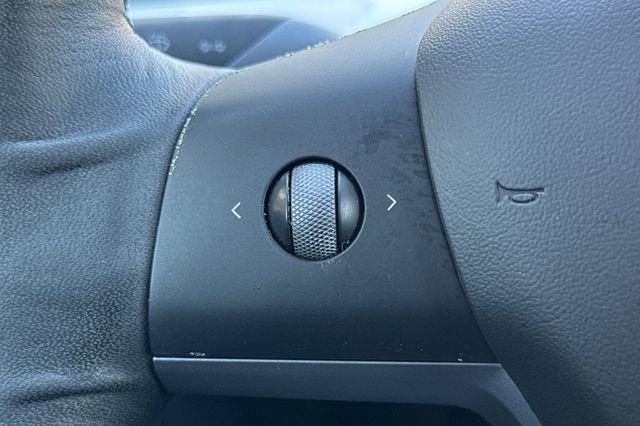 Used 2021 Tesla Model Y Long Range image 33