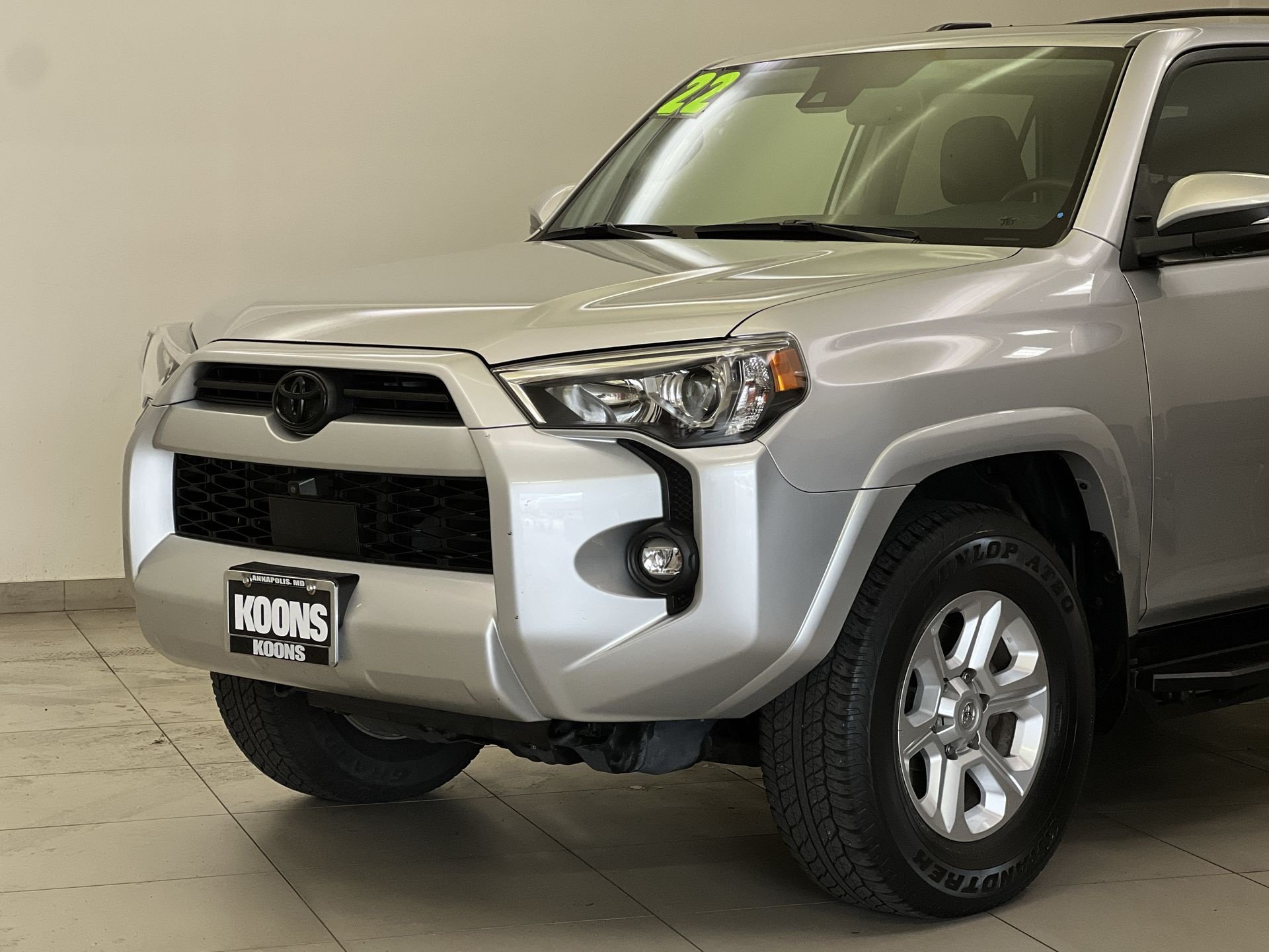 Used 2022 Toyota 4Runner SR5 Premium w/ Moonroof Package AWD/4WD image 28