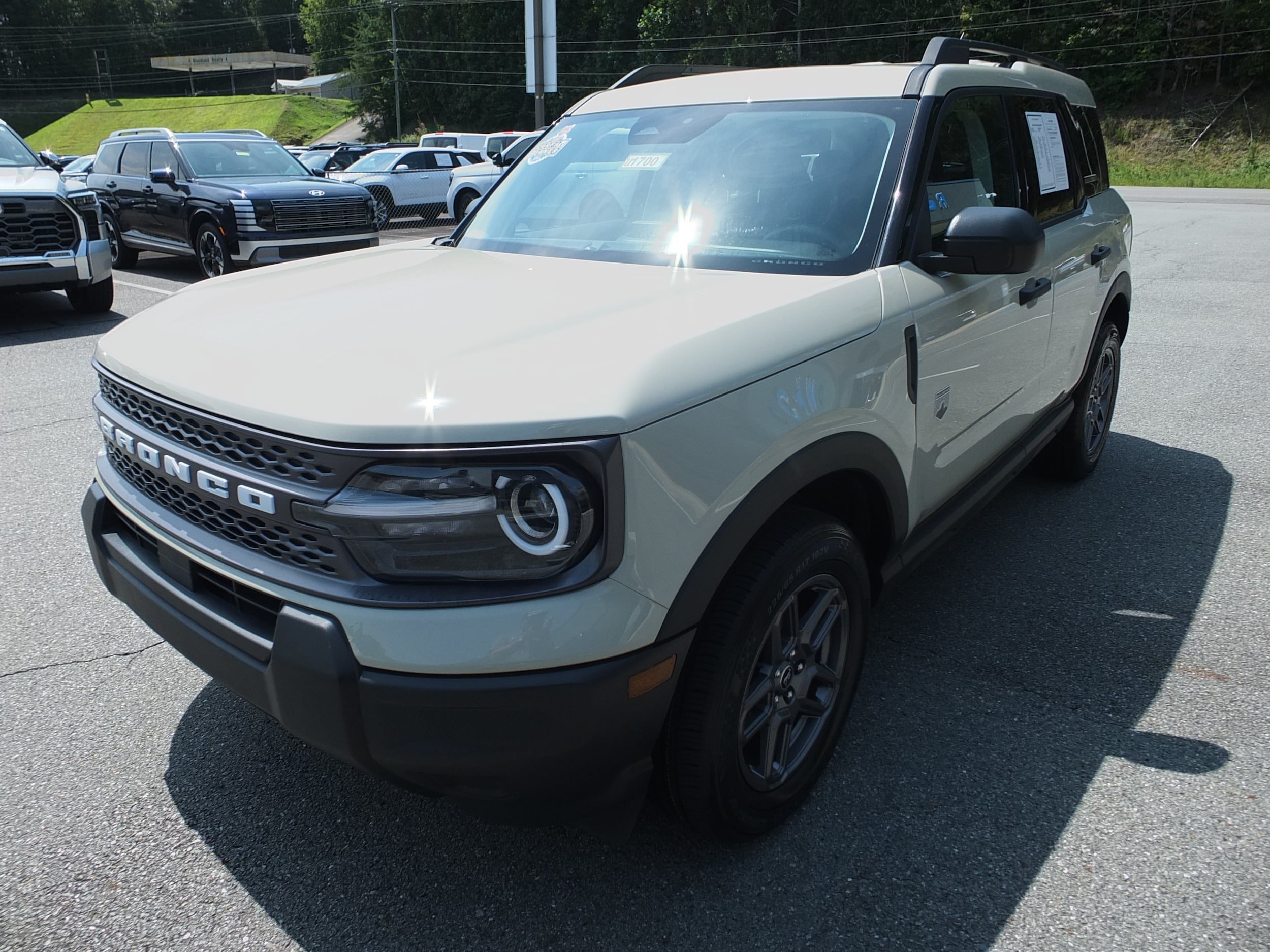 Used 2025 Ford Bronco Sport Big Bend AWD/4WD image 7