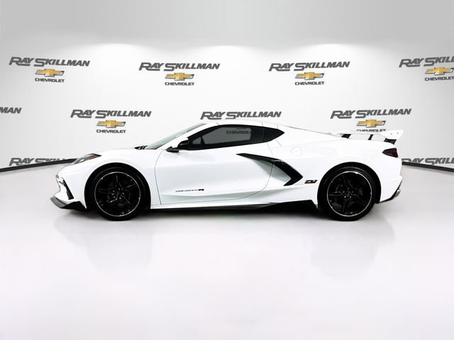 Used 2023 Chevrolet Corvette Stingray Coupe w/ 1LT RWD image 4