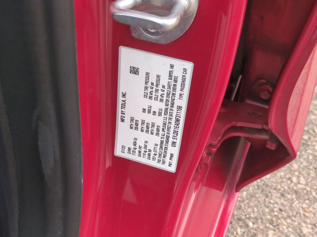 Used 2022 Tesla Model 3 image 29