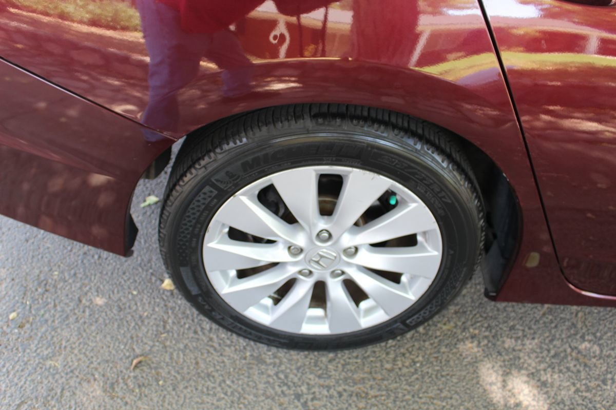 Used 2013 Honda Accord EX-L image 48