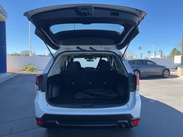 Used 2019 Subaru Forester Premium w/ All-Weather Package image 27