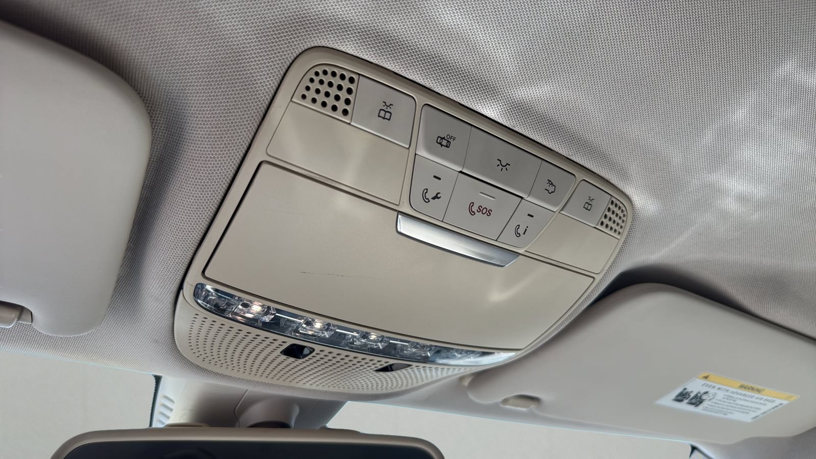 Used 2017 Mercedes-Benz C 300 Sedan image 19