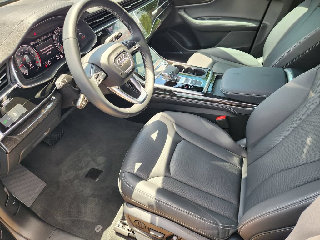 Certified 2024 Audi Q8 Premium Plus w/ Premium Plus Package AWD/4WD image 15